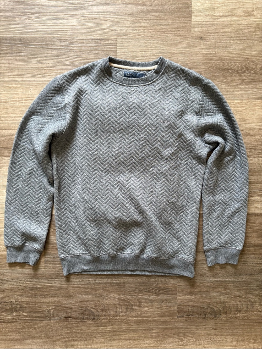 Matalan EASY Men's Grey Chevron Textured Crewneck Sweatshirt - Size S